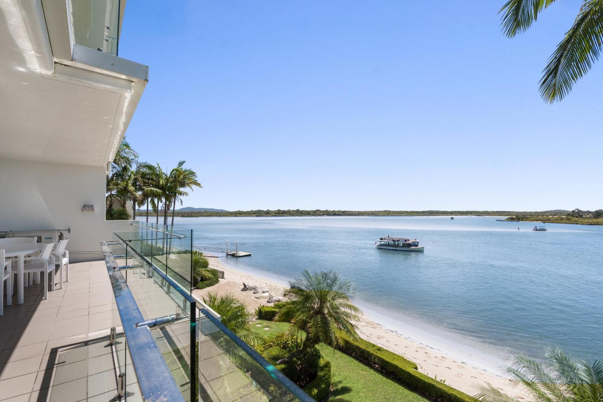 Noosa Quays Waterfront Accomodation Exterior foto